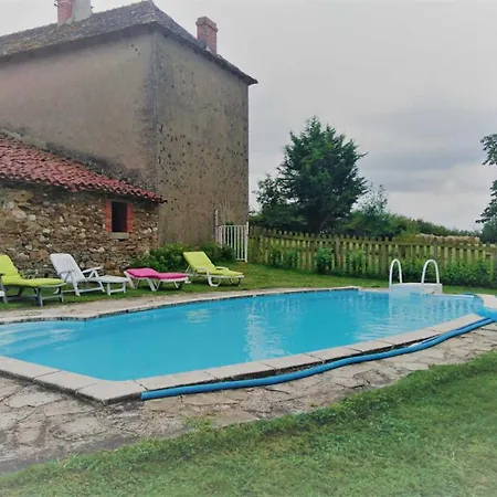 Le Grand De Souels Ferienhaus *